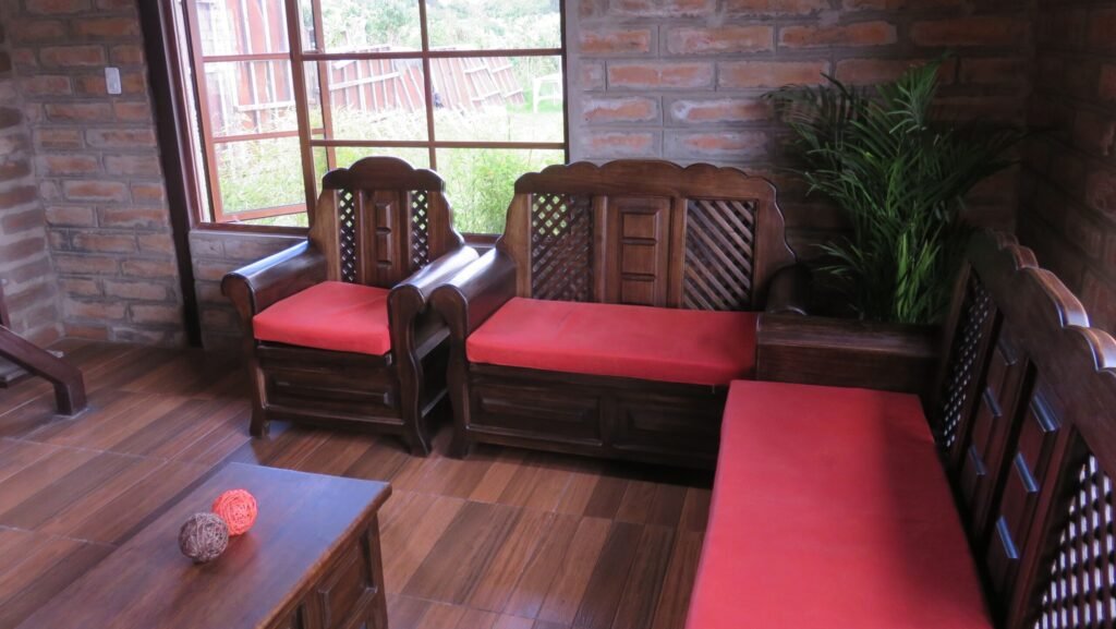 cozy-lounge-casa-del-montanero