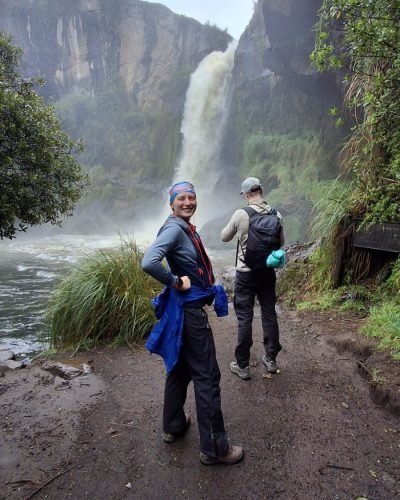 waterfall-hiking-adventure-ecuador